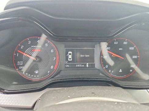 Used 2024 Chevrolet Trax RS FWD image 9