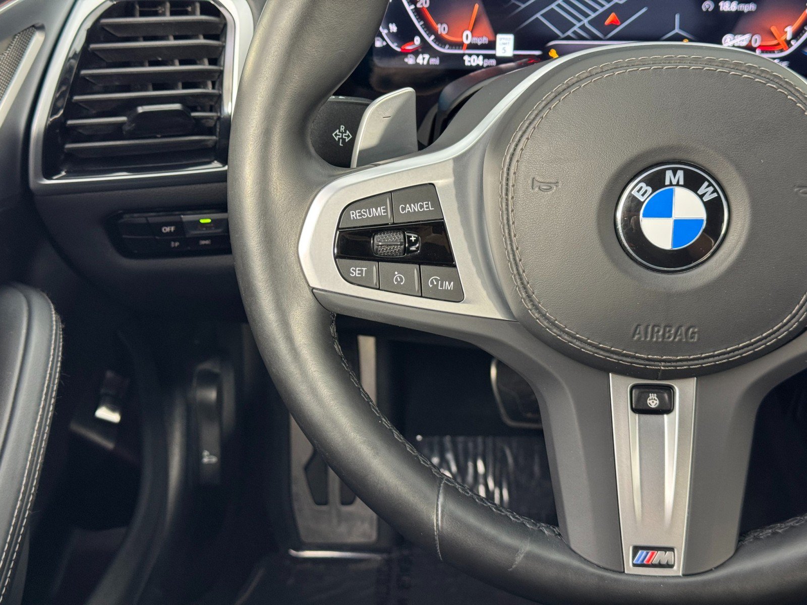 Used 2025 BMW 840i w/ M Sport Professional Package RWD image 24