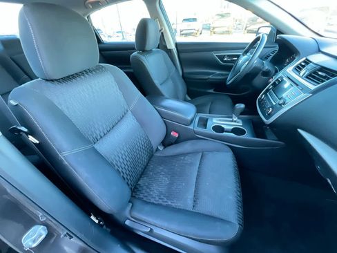 Used 2016 Nissan Altima 2.5 S w/ Power Driver Seat Package image 28