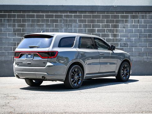 Used 2022 Dodge Durango R/T AWD/4WD image 3