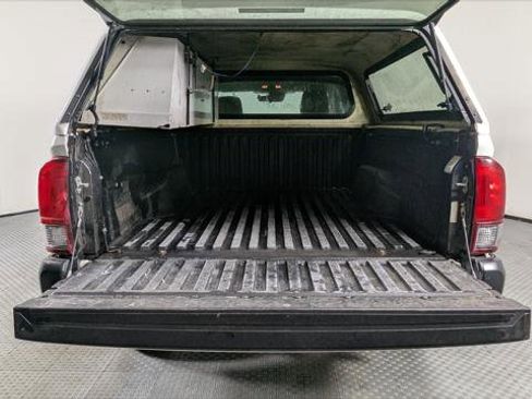 Used 2021 Toyota Tacoma SR image 17