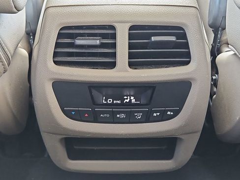 Used 2018 Honda Pilot EX-L image 17