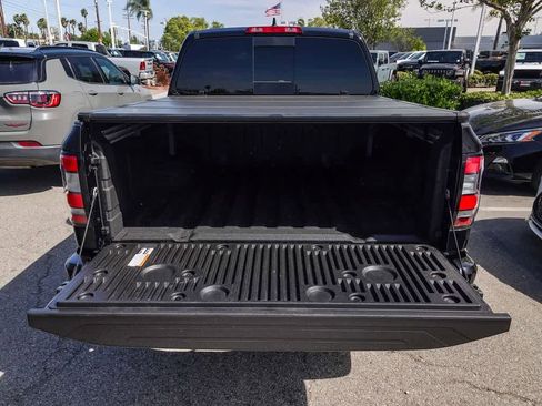 Used 2023 Nissan Frontier SV w/ SV Convenience Package RWD image 25