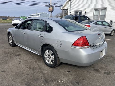 Used 2010 Chevrolet Impala LS image 10