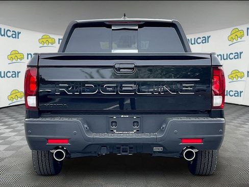 New 2026 Honda Ridgeline Black Edition image 6