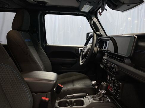 Certified 2025 Jeep Wrangler Unlimited Rubicon 4xe w/ Safety Group image 42