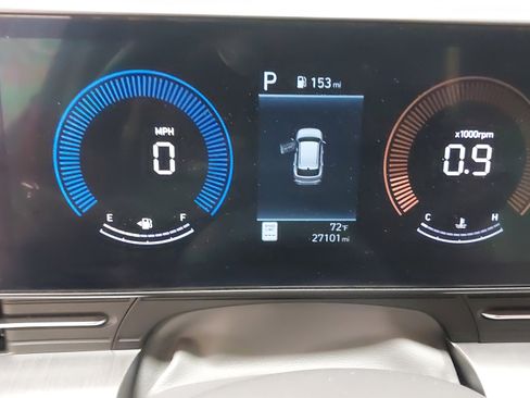 Used 2025 Hyundai Kona SEL AWD/4WD image 18