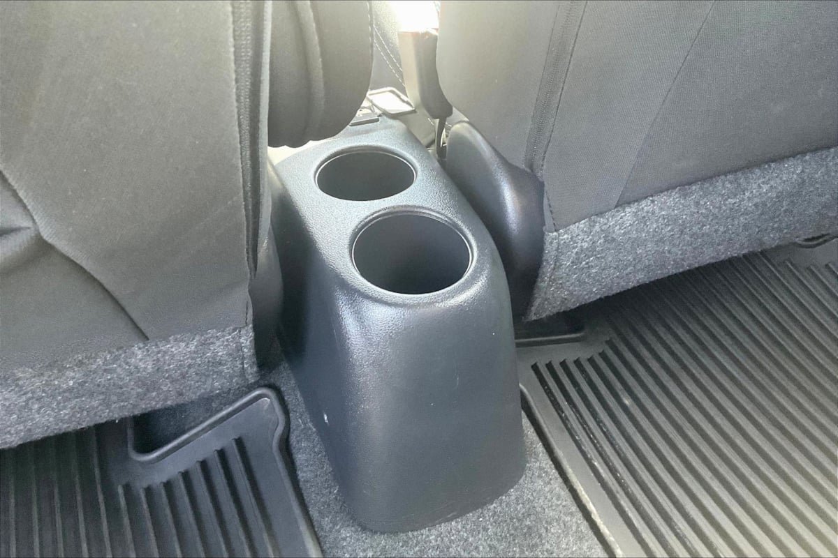 Used 2015 Nissan Versa Note SV FWD image 10