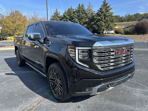 Used 2024 GMC Sierra 1500 Denali w/ Technology Package image 23