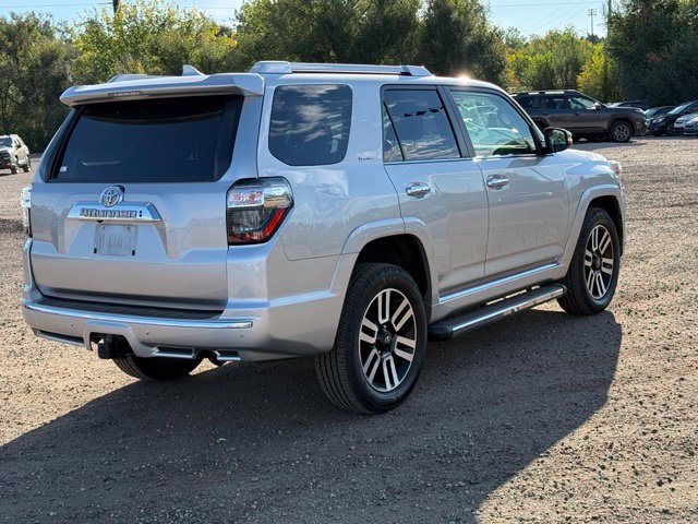Used 2022 Toyota 4Runner Limited AWD/4WD image 5
