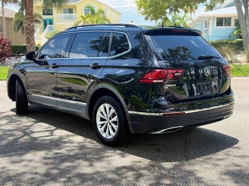 Used 2018 Volkswagen Tiguan S FWD image 3