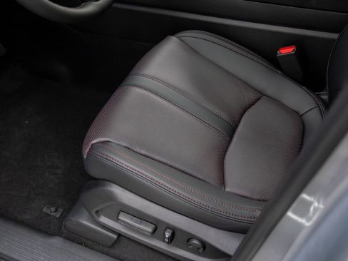 New 2026 Honda Pilot Black Edition image 15