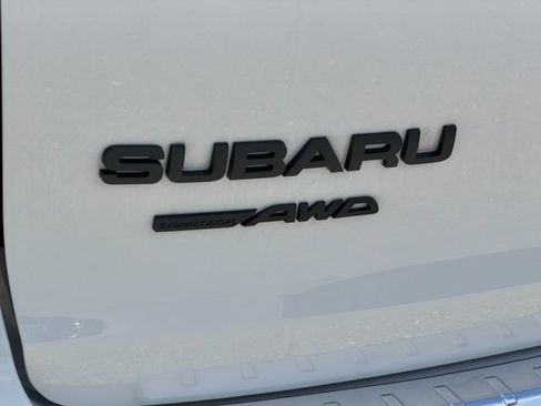 Certified 2025 Subaru Ascent Bronze Edition AWD/4WD image 10