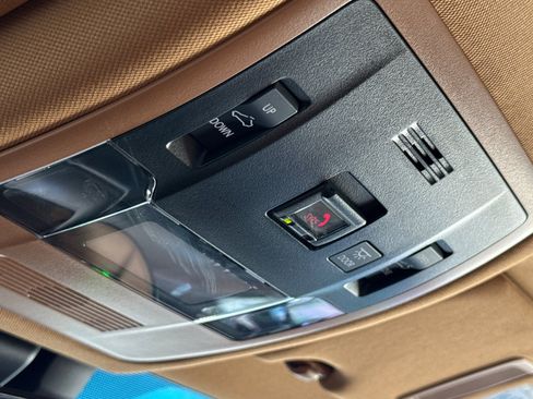Certified 2024 Lexus ES 350 w/ Premium Package FWD image 22