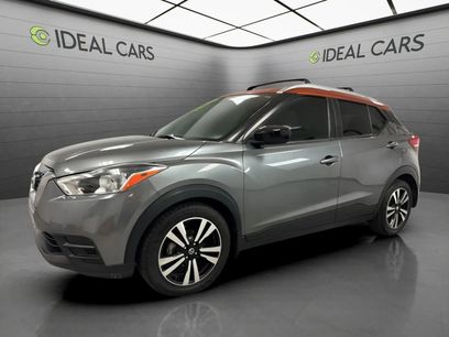 Used 2020 Nissan Kicks SV w/ Exterior Package