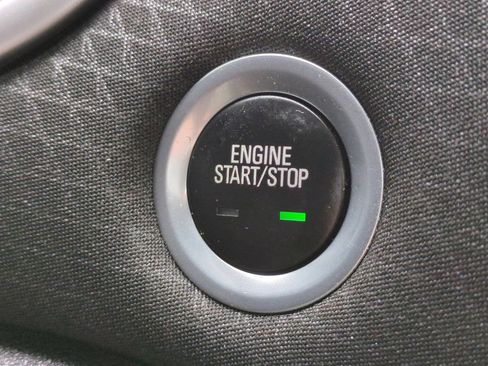 Used 2025 Chevrolet Malibu LT FWD image 26