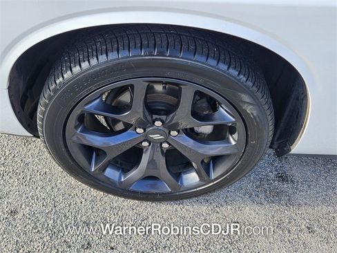 Used 2020 Dodge Challenger SXT w/ Blacktop Package image 15
