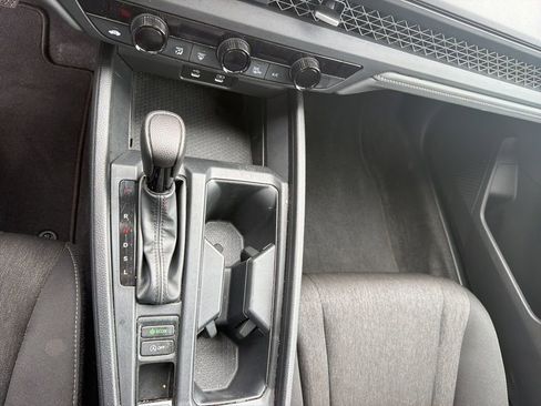 Used 2023 Honda Accord EX image 16