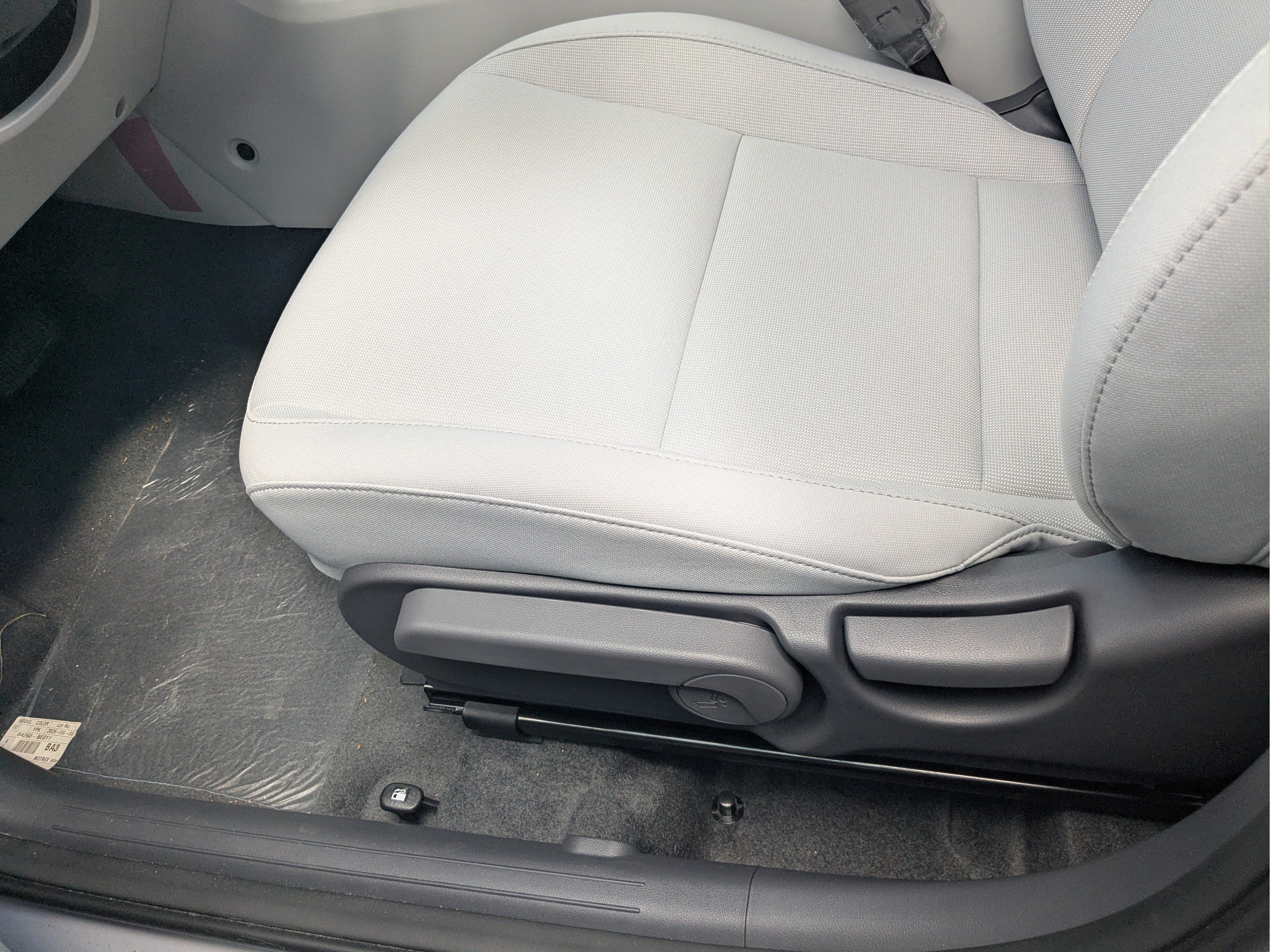 New 2027 Hyundai Kona SE FWD image 22
