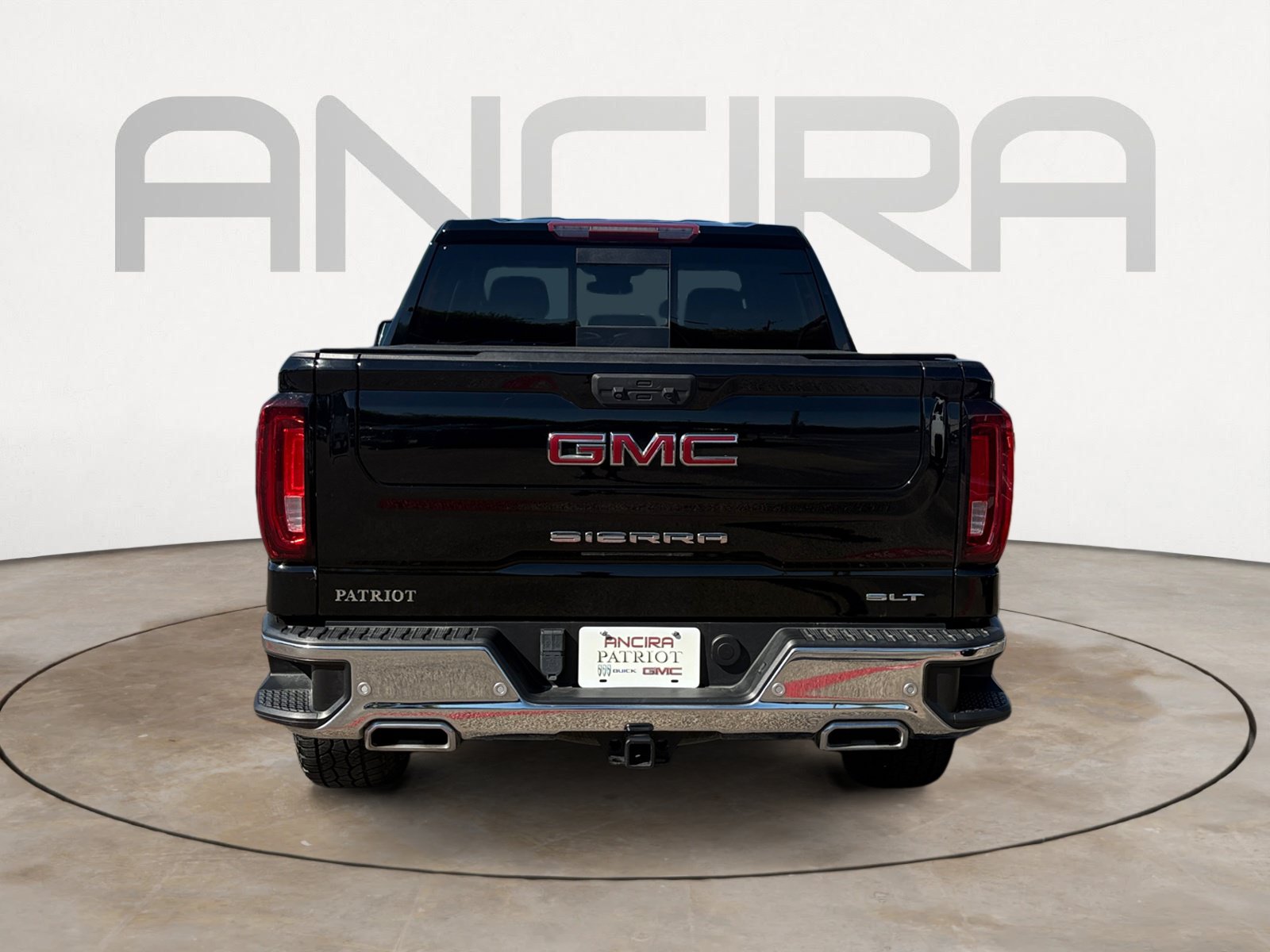 Used 2023 GMC Sierra 1500 SLT AWD/4WD image 9