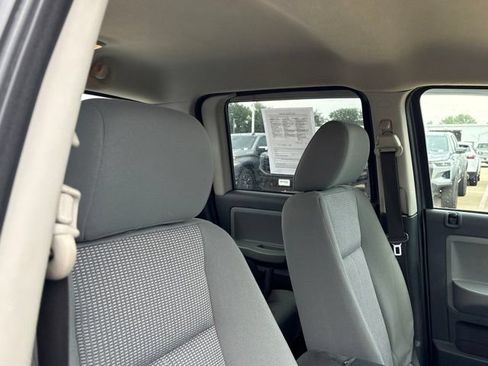 Used 2010 Dodge Dakota ST RWD image 24