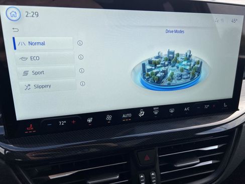 New 2026 Ford Escape ST-Line w/ Tech Pack #1 image 28