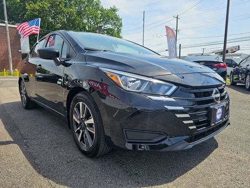 Used 2024 Nissan Versa S w/ S Plus Package FWD image 3