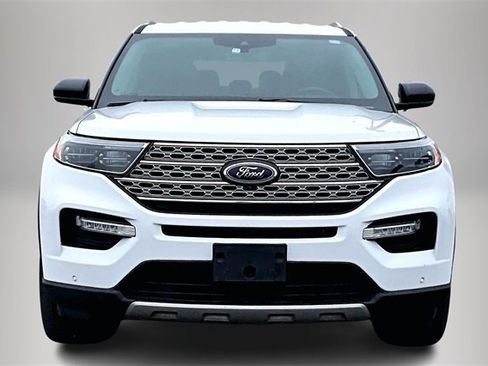 Used 2022 Ford Explorer Limited image 3
