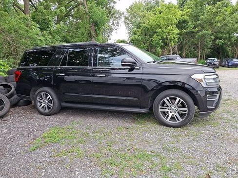 Used 2024 Ford Expedition Max Limited AWD/4WD image 5