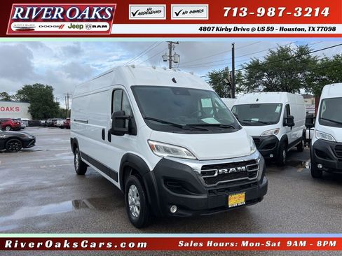 Used 2025 RAM ProMaster 2500 w/ Quick Order Package 22G SLT FWD image 1