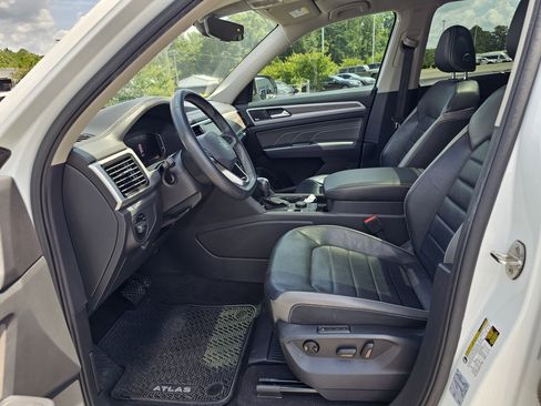 Used 2021 Volkswagen Atlas SEL Premium w/ MDO Package (Bench Seat) AWD/4WD image 17