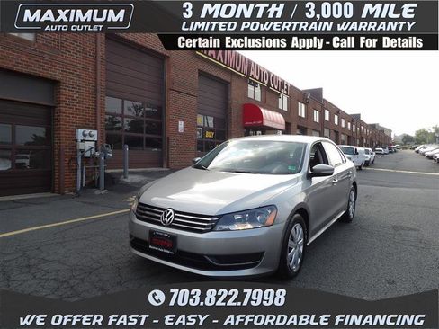 Used 2013 Volkswagen Passat 2.5 S image 1