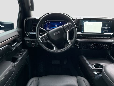 Used 2024 Chevrolet Silverado 3500 LTZ w/ LTZ Plus Package image 29