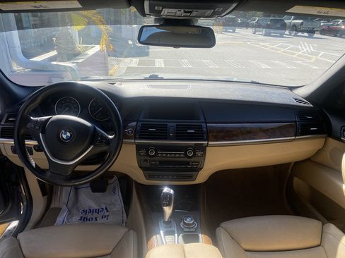 Used 2011 BMW X5 xDrive50i w/ Technology Pkg image 17