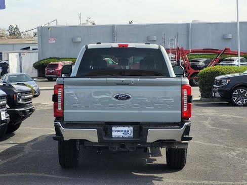 New 2026 Ford F250 Lariat w/ FX4 Off-Road Package AWD/4WD image 5