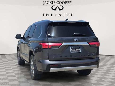 Used 2024 Toyota Sequoia Capstone AWD/4WD image 7