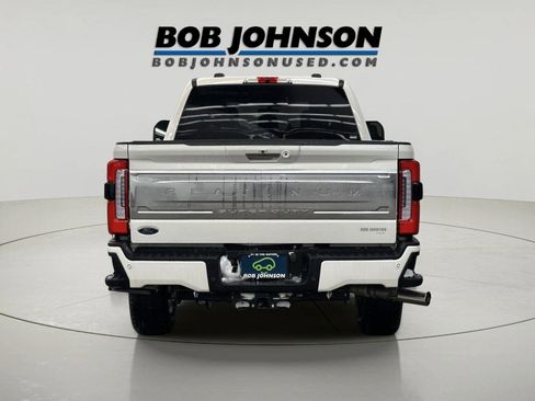 Used 2023 Ford F250 Platinum image 13
