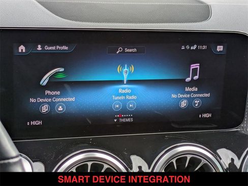 Used 2022 Mercedes-Benz GLB 250 4MATIC image 23