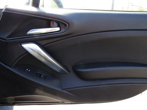 Used 2020 FIAT 124 Spider Abarth w/ Convenience Group image 23