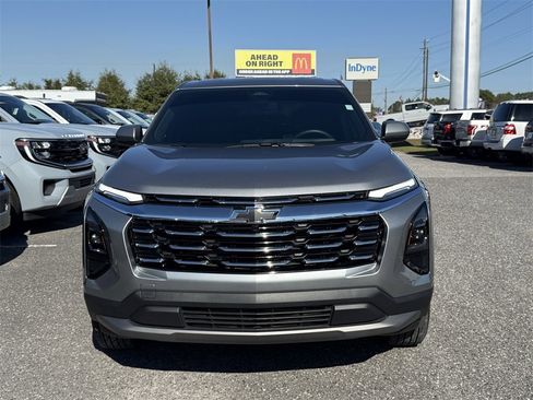 Used 2026 Chevrolet Equinox LT w/ Convenience Package II image 10