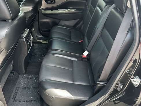 Used 2018 Nissan Murano Platinum image 12