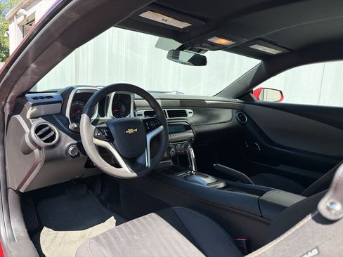 Used 2015 Chevrolet Camaro LS RWD image 12
