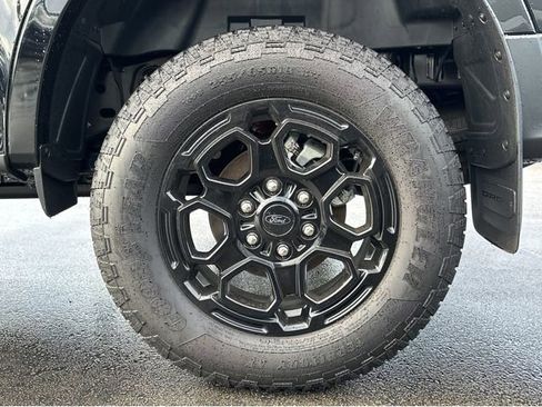 New 2025 Ford Ranger XLT w/ Black Appearance Package image 25