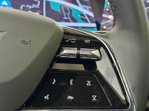 New 2026 Cadillac Vistiq Luxury AWD/4WD image 27