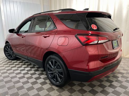 Certified 2024 Chevrolet Equinox RS w/ LPO, Floor Liner Package FWD image 17