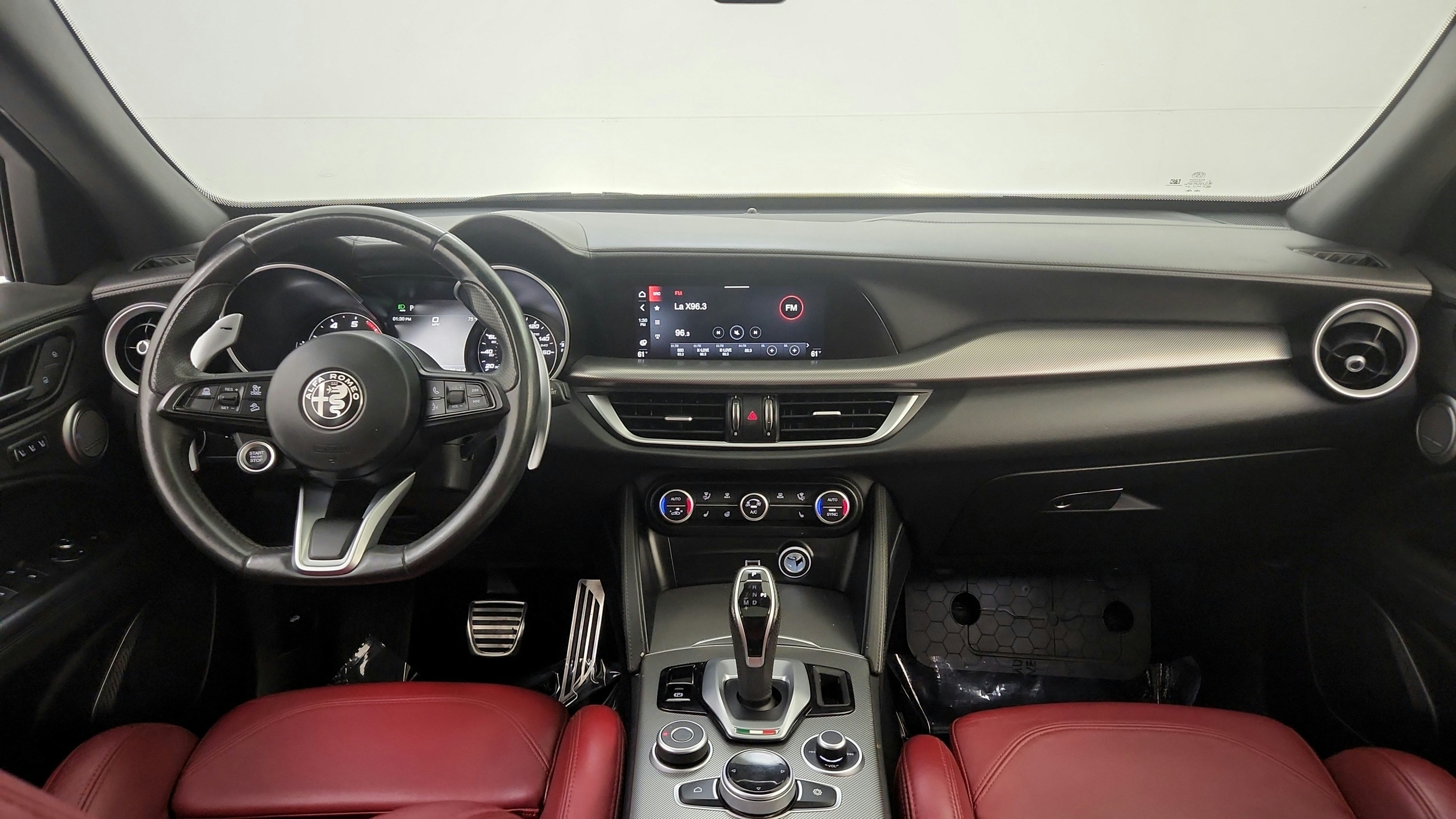 Used 2022 Alfa Romeo Stelvio Veloce AWD/4WD image 21