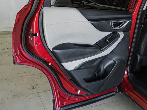 Used 2023 Subaru Forester Limited w/ Popular Package #2 image 39