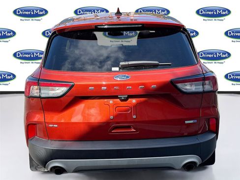 Used 2020 Ford Escape SE image 7