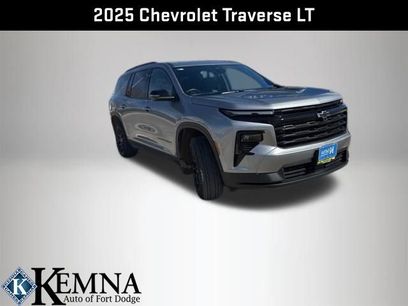 Used 2025 Chevrolet Traverse LT w/ Midnight/Sport Edition