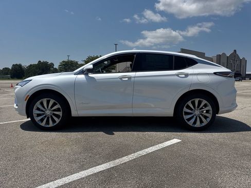 New 2026 Buick Envista Avenir FWD image 3